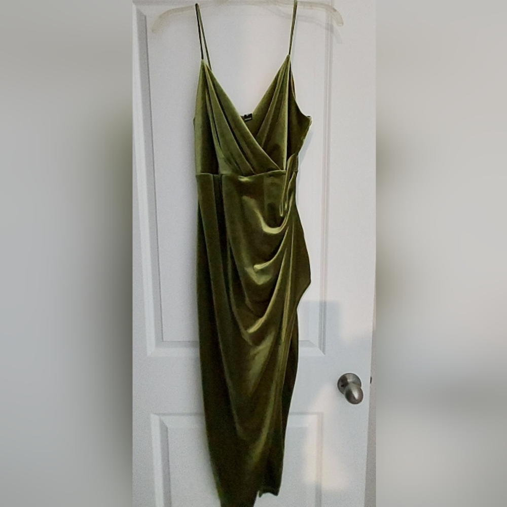Windsor Green Velvet Strappy Maxi Formal XL Dress V Neck Faux Wrap Sexy Wedding